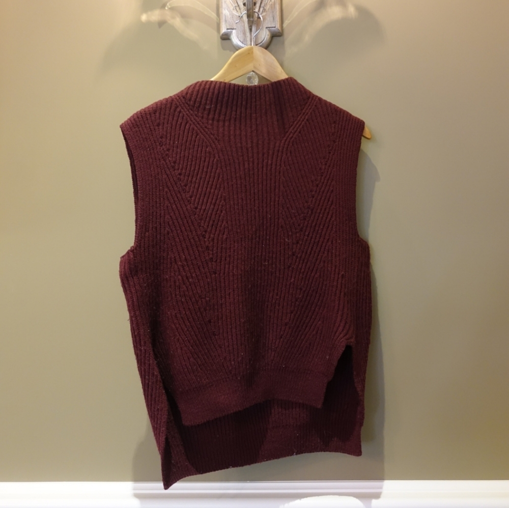 Sweater - Picture 2 of 2